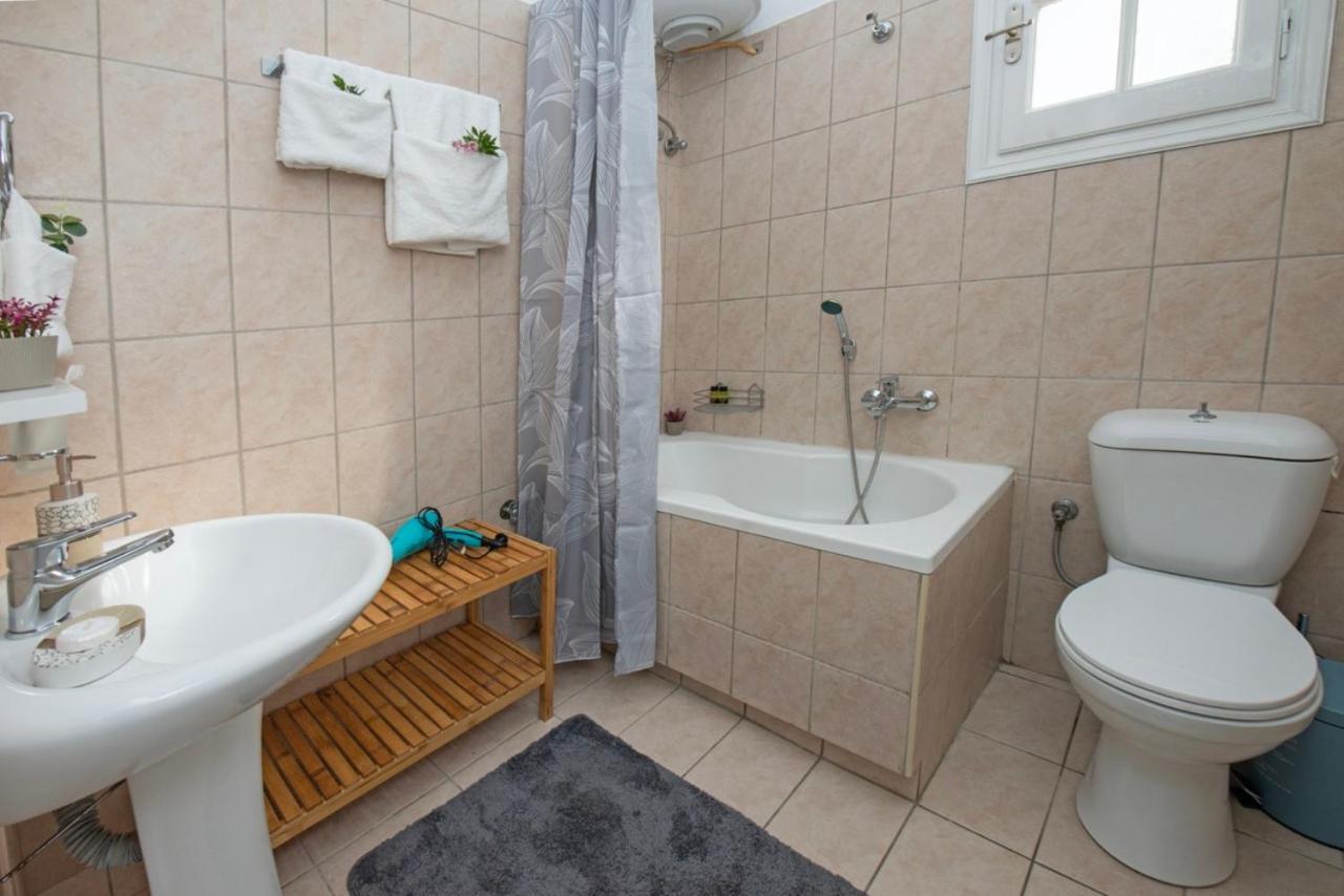 Ionian Luxury Apartments Perama  Buitenkant foto