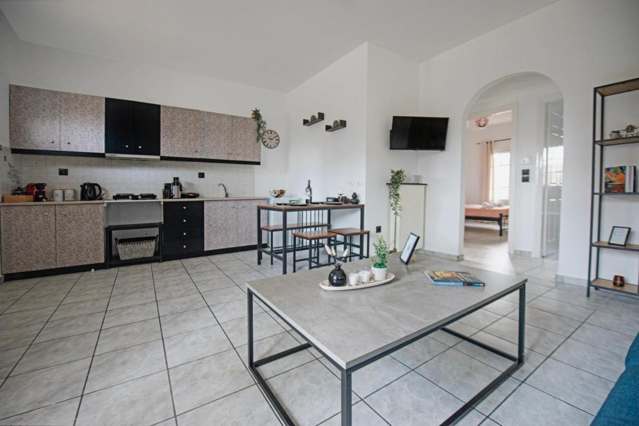 Ionian Luxury Apartments Perama  Buitenkant foto
