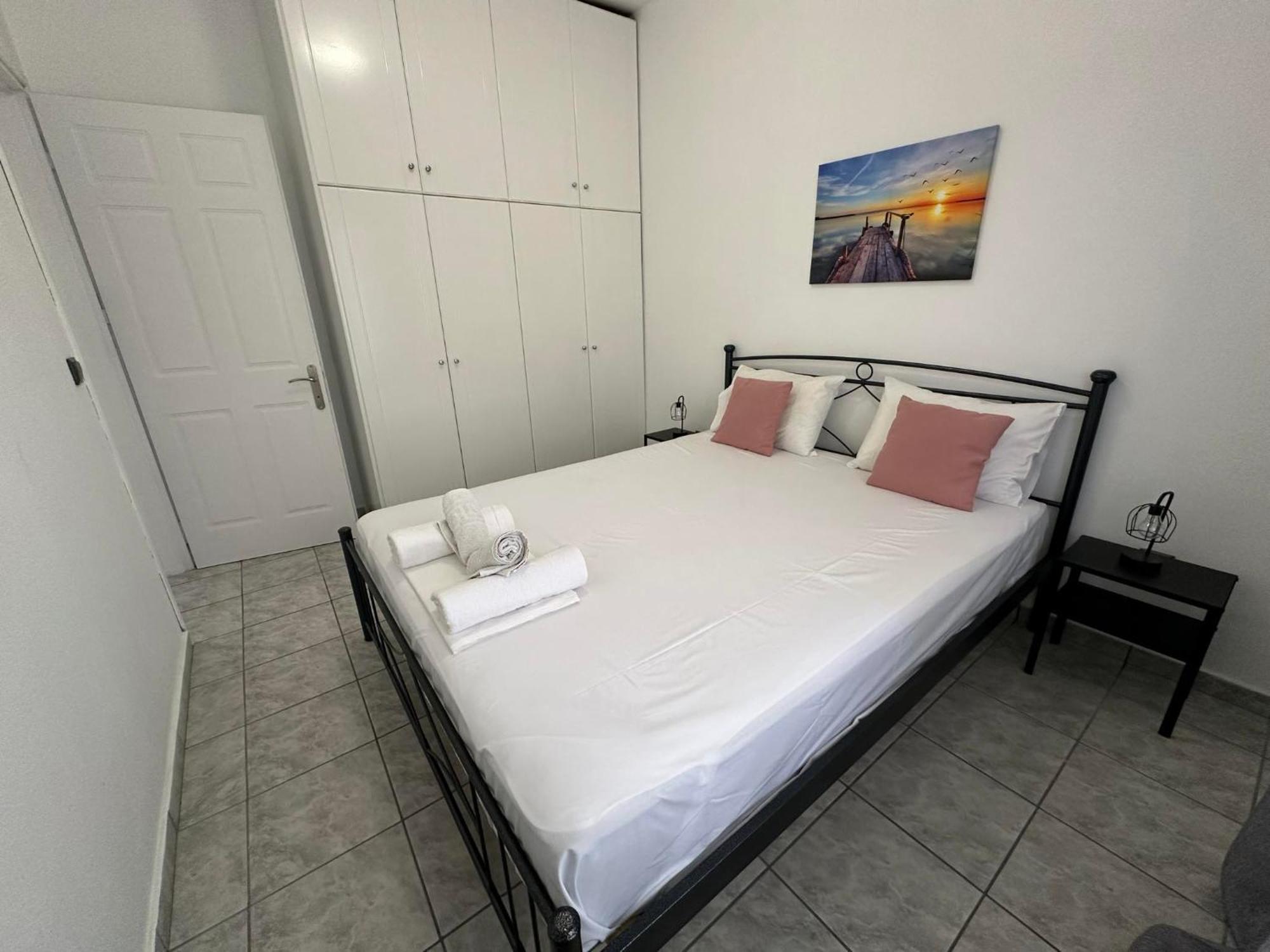 Ionian Luxury Apartments Perama  Buitenkant foto